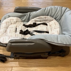 スウィングベッド&チェア　Combi ネムリラ　オート　スウィング