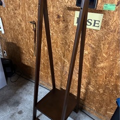 J0105ハンガーラック