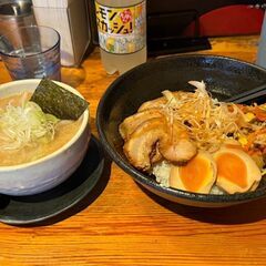 【社員希望の平成生まれ募集中】現在19歳の子も活躍中☆お昼にいろんな美味しいご飯【必要なのはやる気だけ♪】ラック屋★の画像