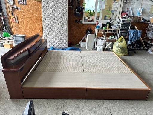 J0303 キングベッドマットレス付