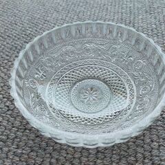 ガラス　皿　昭和　レトロの画像