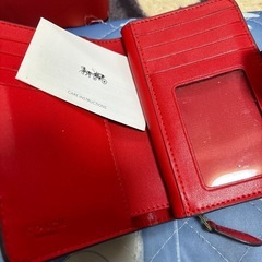 本日限り！COACH二つ折り財布の画像
