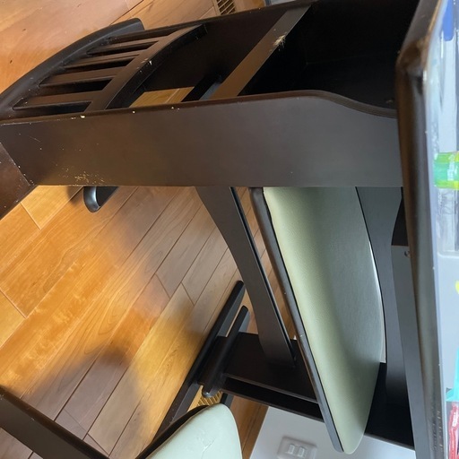 ダイニングテーブル
