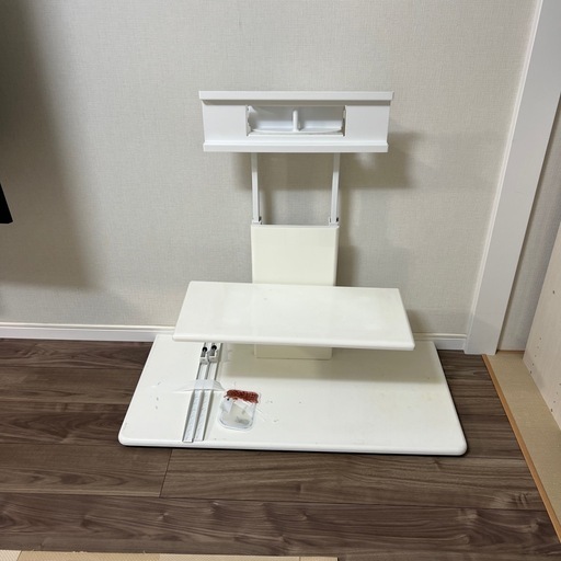 壁掛け風　テレビ台