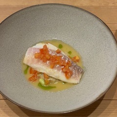 ランチに、ワインと一緒にフランスコース料理を一緒に食べに行ってくれる方、募集します。女性限定 - 北千住