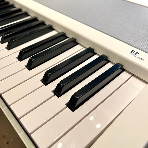 《売約済》【武蔵小山店】 KORG コルグ キーボード B2SP 高低自在椅子 ヘッドホン セット 22年製 高年式 電子ピアノ 88