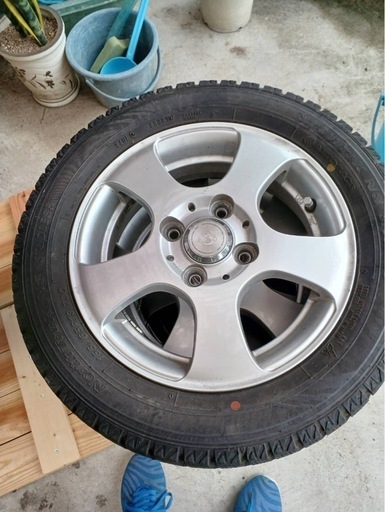 スタッドレスタイヤ?155/65/R13