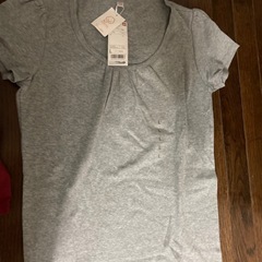 Ｔシャツとブラウス2枚セットの画像