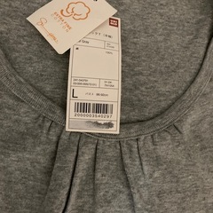 Ｔシャツとブラウス2枚セットの画像