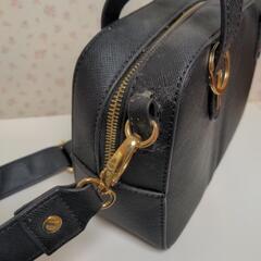 ショルダーバックの画像