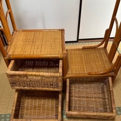 服掛け　ハンガーラック　藤ラタン家具の画像