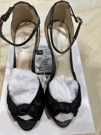 黒　パンプス　ハイヒール　OFUON