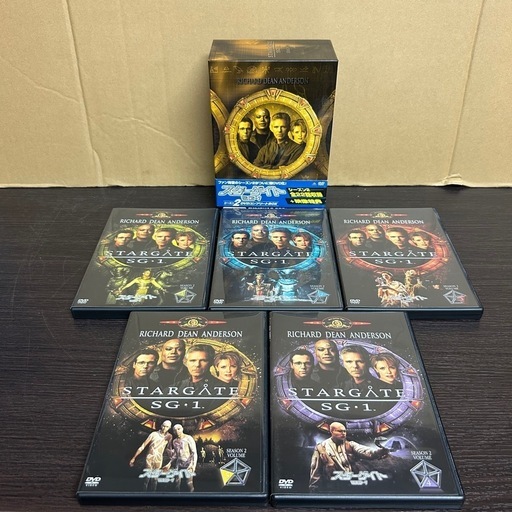 k1003613  動作未確認 スターゲイト SG-1 シーズン2   The Complete Box   全5巻セット DVDボックス 映画 名作 エピソード  特典 中古品現状品