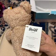 クマのぬいぐるみ3つ の画像