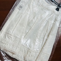 R.F  新品タグ付き　スカートの画像