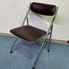 数揃います！折りたたみパイプイス