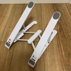 【美品】パソコン　スマホスタンド　折りたたみ　プラスチック　収納...