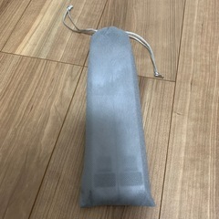 【美品】パソコン　スマホスタンド　折りたたみ　プラスチック　収納袋付き　　の画像