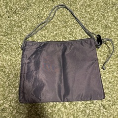 リサラーソン　サコッシュの画像