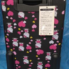 😻【新品未使用】ハローキティ　キャスタートランク¥7000の画像