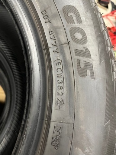 車のパーツ タイヤ、ホイール