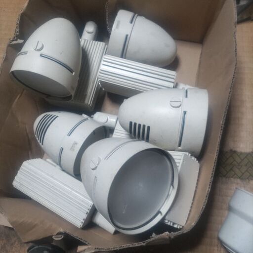 店舗用照明　展示照明　什器　ギャラリー照明　全9個　内スーパーエコライトSEL-70S 5個
