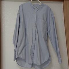 【新品 未使用】ユニクロ 長袖 Yシャツ ブラウス スーツ 青 薄手 コットンの画像