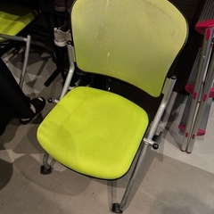 椅子 ２台の画像