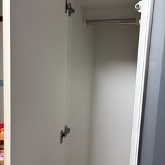 洋服掛けの画像