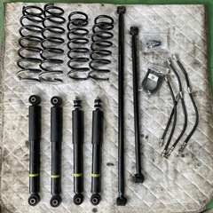JB64ジムニー　純正足回り部品