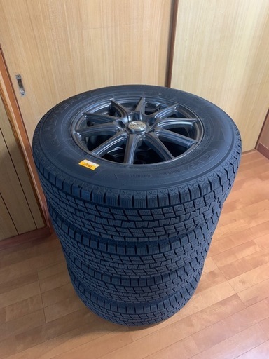 (決まりました)215/70R16 グッドイヤー スタッドレスタイヤ ホイール付