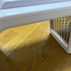 6色LED美顔器自宅エステ　使用回数5回の画像