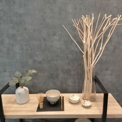 【現地引き取り限定、無料であげます】インテリアボード、シュレッダー、冷蔵庫の画像