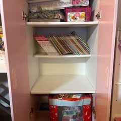 IKEA 子供　収納棚の画像