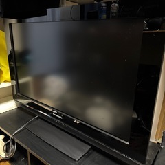 パナソニック　32インチ液晶テレビ