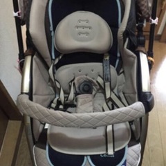コンビ　ネムリエ　オート4キャスベビーカーの画像