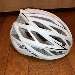 ロードバイク　自転車ヘルメット　ガノーX-L
ITE