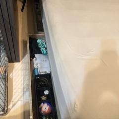 セミダブルベットフレームの画像