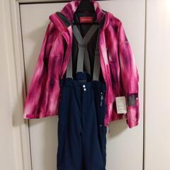値下げしました　スキーウェア上下セット　新品未使用の画像