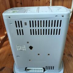 コロナ　石油ストーブDX-N21(基本型式SX-C21) 01年製　電池点火　ポリタンク2個とポンプ付きの画像