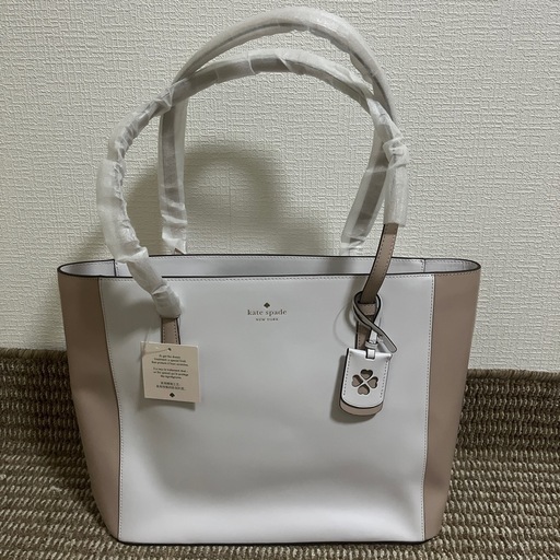 新品　ケイトスペード トートバッグ　ツートン