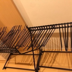 スラックスハンガー