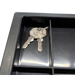 NO.1841 【在庫4台】 キャビネット 3段ワゴン キャスター付き 鍵付き オフィス家具 中古の画像