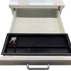 NO.1841 【在庫4台】 キャビネット 3段ワゴン キャスター付き 鍵付き オフィス家具 中古の画像