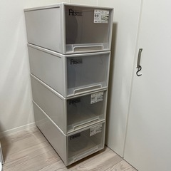 フィッツケース　4個セット　39×74×30 キャスター付き