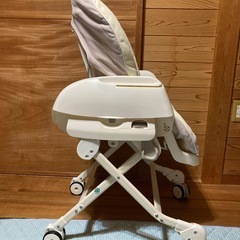 ハイローチェア コンビ ネムリラの画像