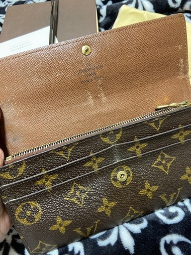 ルイヴィトン財布