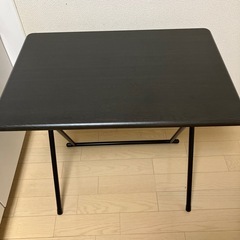 カインズ　折りたたみテーブル