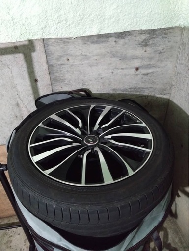 18インチ　夏タイヤ付き