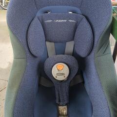 ベビー用品　チャイルドシート　COMBI